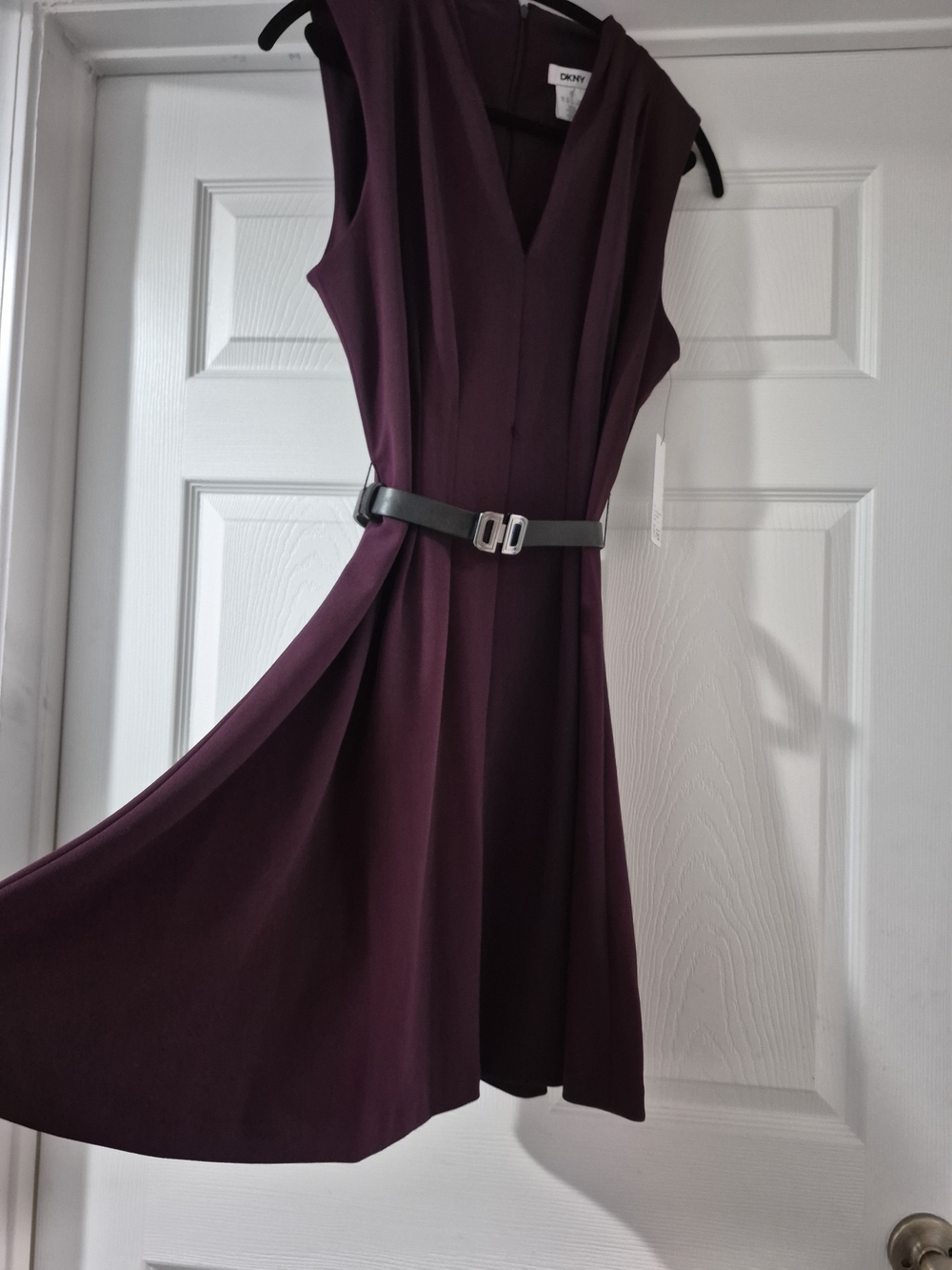 DKNY Women's Plum V-Neck Sleeveless Fit & Flare Dress